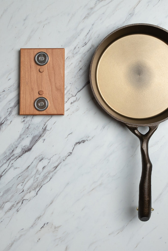 Premium Magnetic Wooden Wall Mount for Cast Iron Cookware